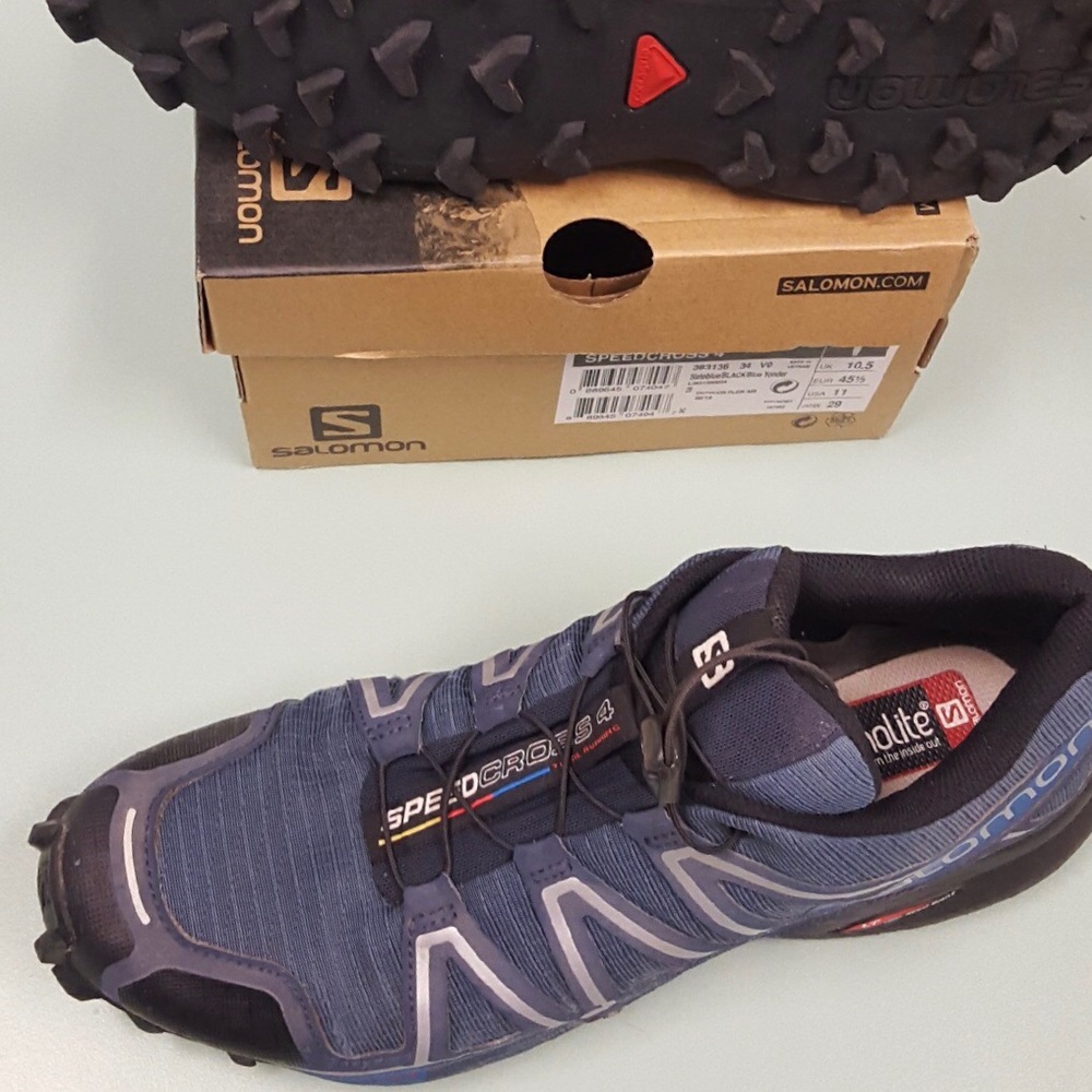 Salomon Men's Speedcross 4 - Wide Trail Runner